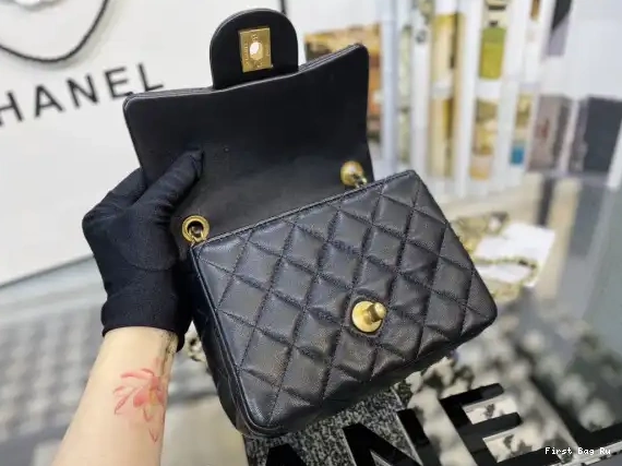 First Bag Ru FLAP MINI CHANEL BAG 0618